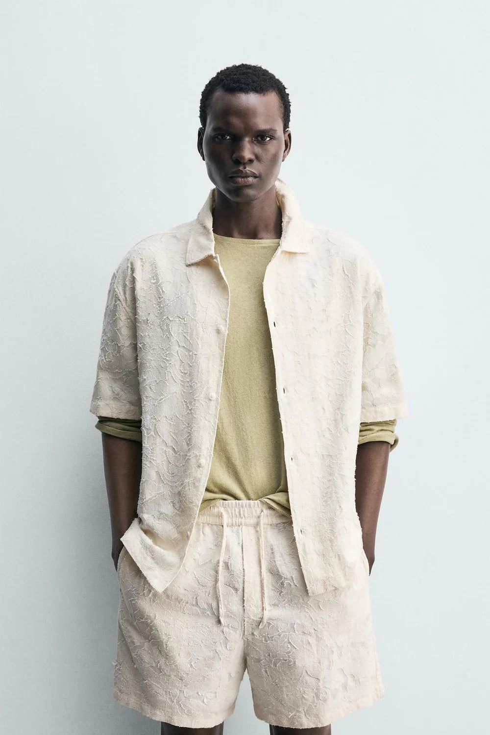 TEXTURED JACQUARD SHIRT